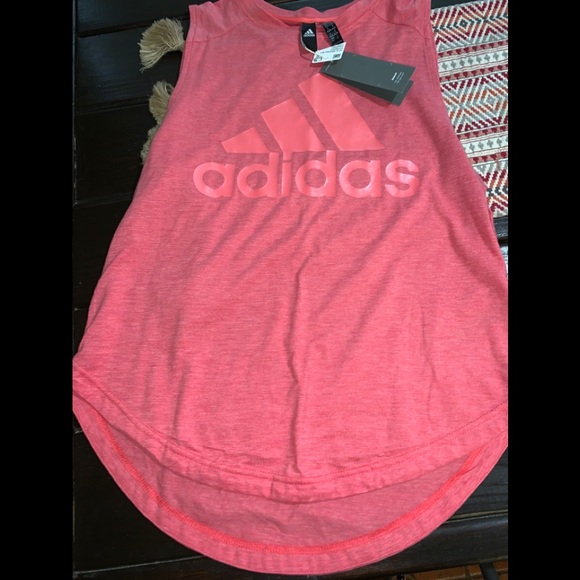 adidas Tops - NWT adidas tank top size small